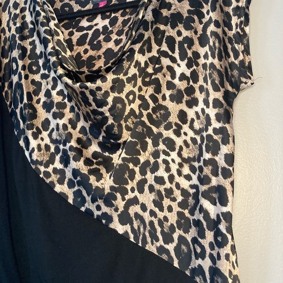 Vince Camuto Leopard Print Top S work Sexy Office Animal Print Meow. - Picture 2 of 5